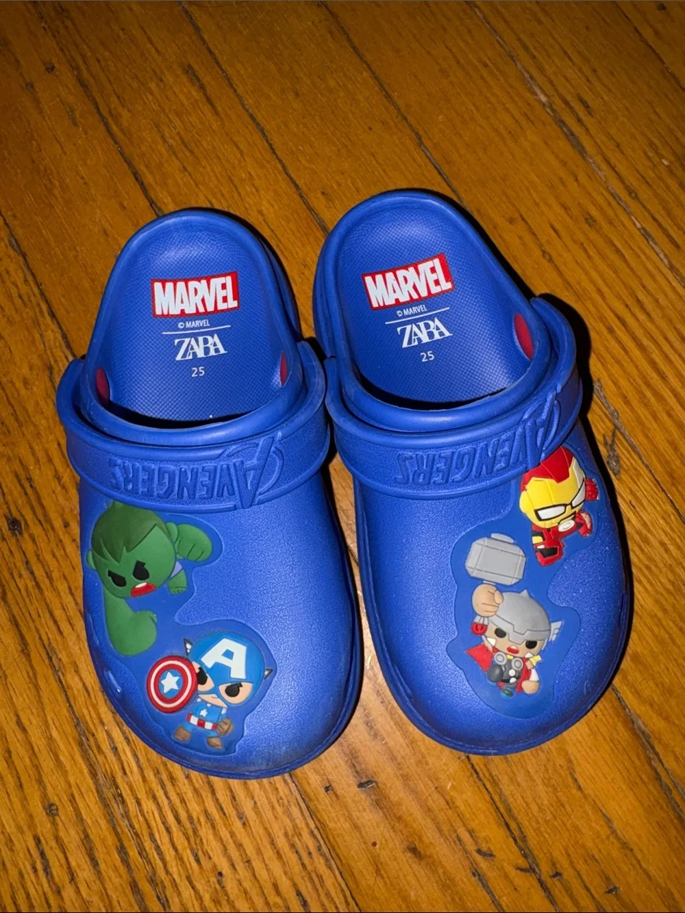 Zara Blue Marvel Avengers Kids' Clogs with Character Accents